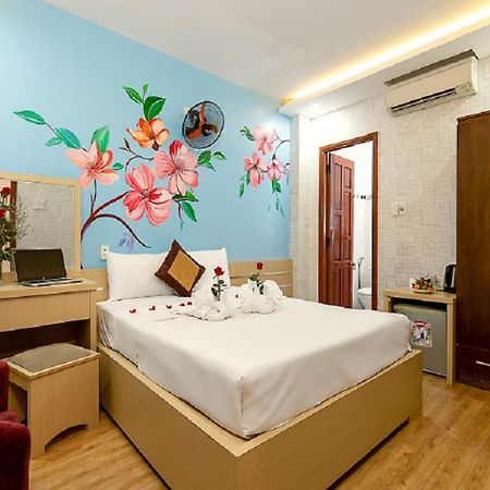 Tuan Phong Hotel Da Nang Exterior photo