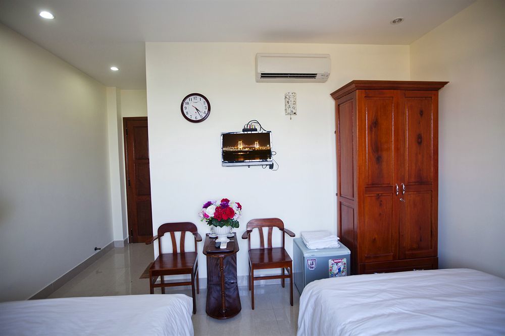 Tuan Phong Hotel Da Nang Exterior photo